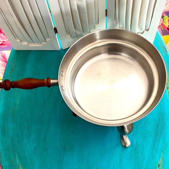 Stainless Steel Chafing Dish Set, Crafted in U.S.A. - Picture 3 of 9